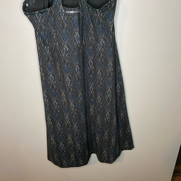 Merrell Ellsworth Opti-Wick Athletic Printed Midi Dress - Picture 7 of 12